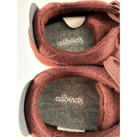 AllBirds merino wool women's sneakers maroon, size 6 - Picture 5 of 9